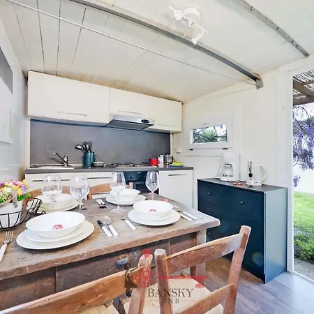 Peaceful House For Four - Camping With Style! Appartement